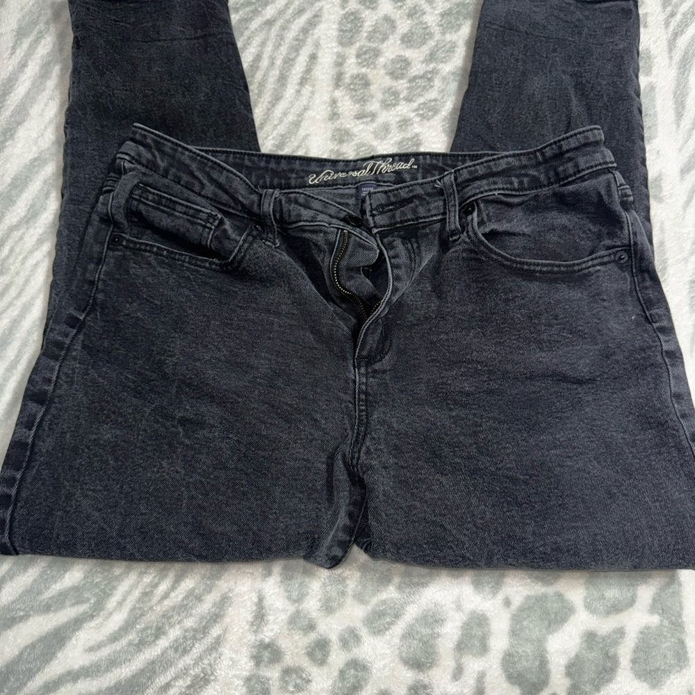Universal Threads Black Washed Skinny Jeans